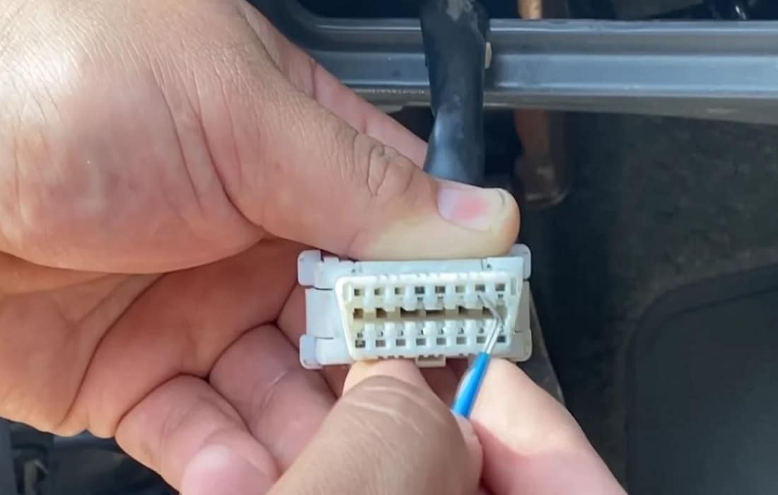 مشکل در سوکت OBD، دلیل شایع وصل نشدن دیاگ خودرو
